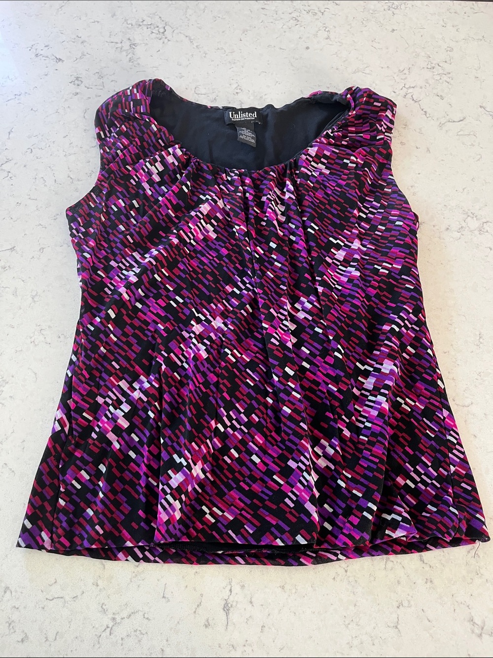 Kenneth Cole Women's Black and Purple Geometric Sleeveless Camisole